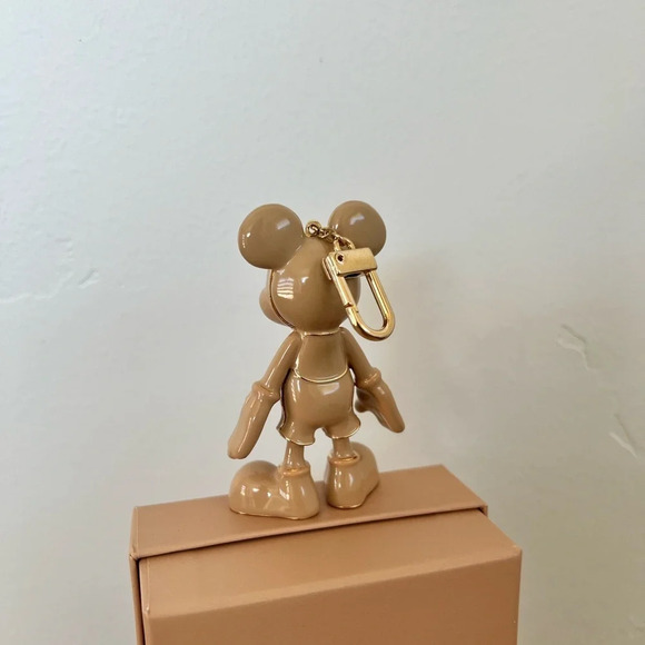 Disney x baublebar Mickey Mouse Beige Bag Charm NIB main image 5